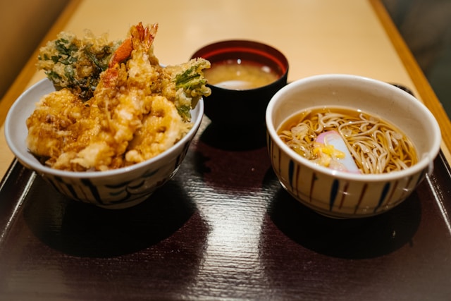 デカ盛り丼